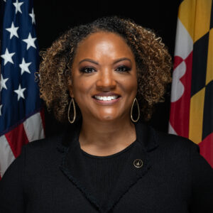 Michelle Taylor headshot