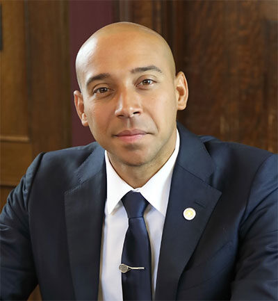 headshot of Alister Martin