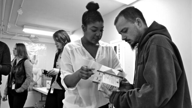 Philadelphia health department worker distributing naloxone